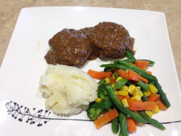 Beef rissoles in gravy | Slow Cooker Central