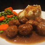 Easy Meatballs & Gravy | Slow Cooker Central